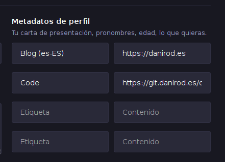 Un pantallazo muestra los metadatos de perfil.